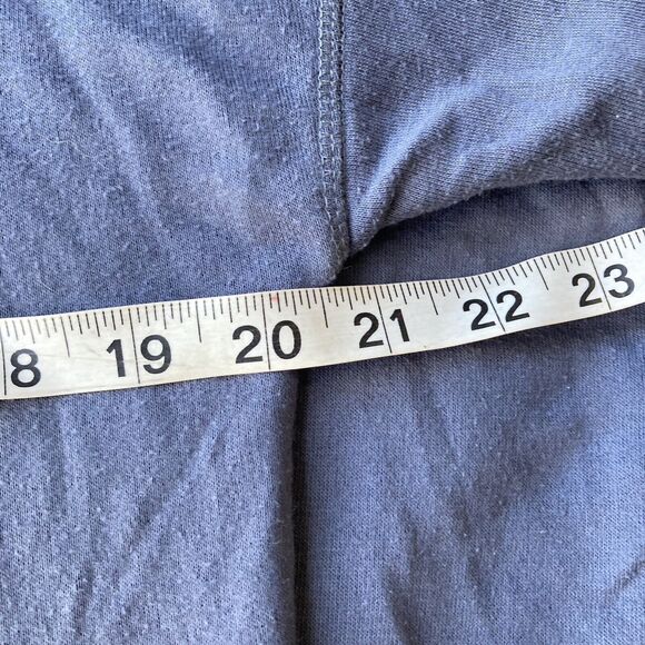 Friends Sweatshirt Sz M 8-10 V-Neck Long Sleeve Crop Pullover Blue TV Womens - Picture 7 of 9